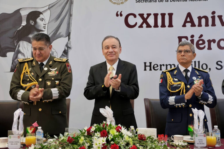 Durazo aniversario ejército