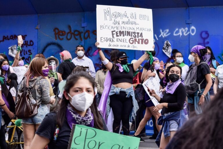 feminazis Bloque negro 8M