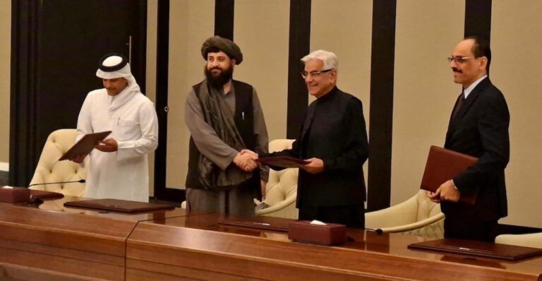 Pakistán y Afganistán acuerdan tregua por Eid-ul-Fitr