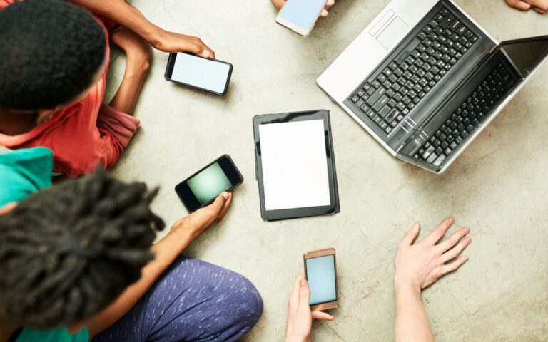 Redes-sociales-240925