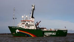 Choque de datos por derrame: 630 km de costa afectada en Golfo