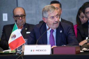 Juan Ramón de la Fuente impulsa agenda de México en CELAC
