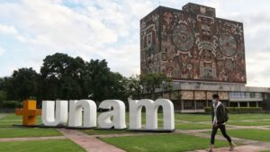 Ranking QS 2026: UNAM sube posiciones y entra al top mundial