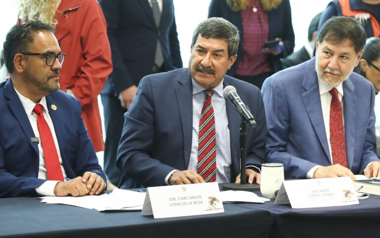 senador Javier Corral