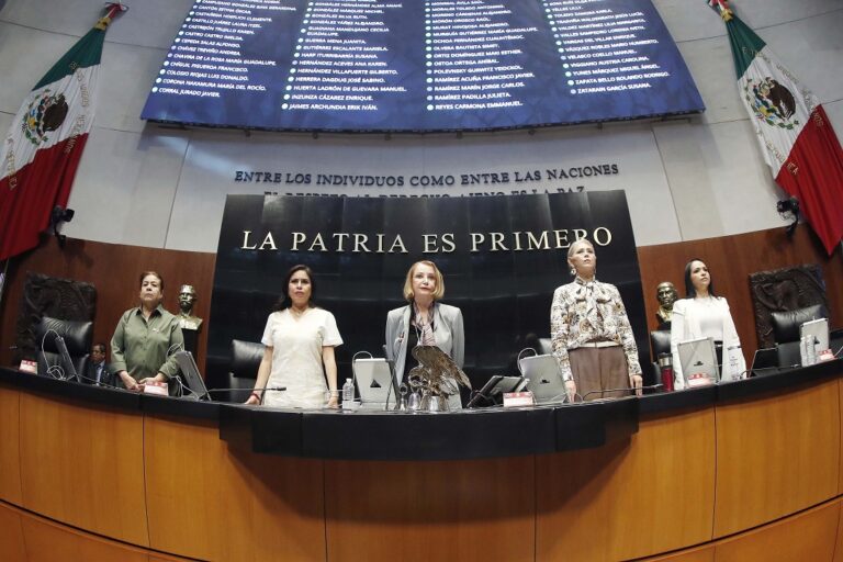 Laura Itzel pdta del Senado