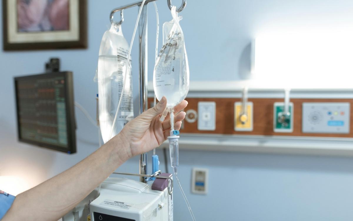 Seis muertos en Sonora por aplicación de sueros vitaminados en clínica particular