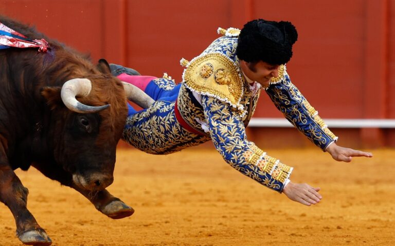 cornada-morante-de-la-puebla-sevilla