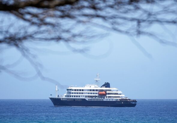 Crucero con brote de hantavirus atracará en Tenerife para evacuación masiva