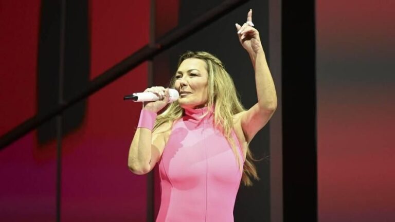 La Oreja de Van Gogh ajusta repertorio tras fallas técnicas en Bilbao