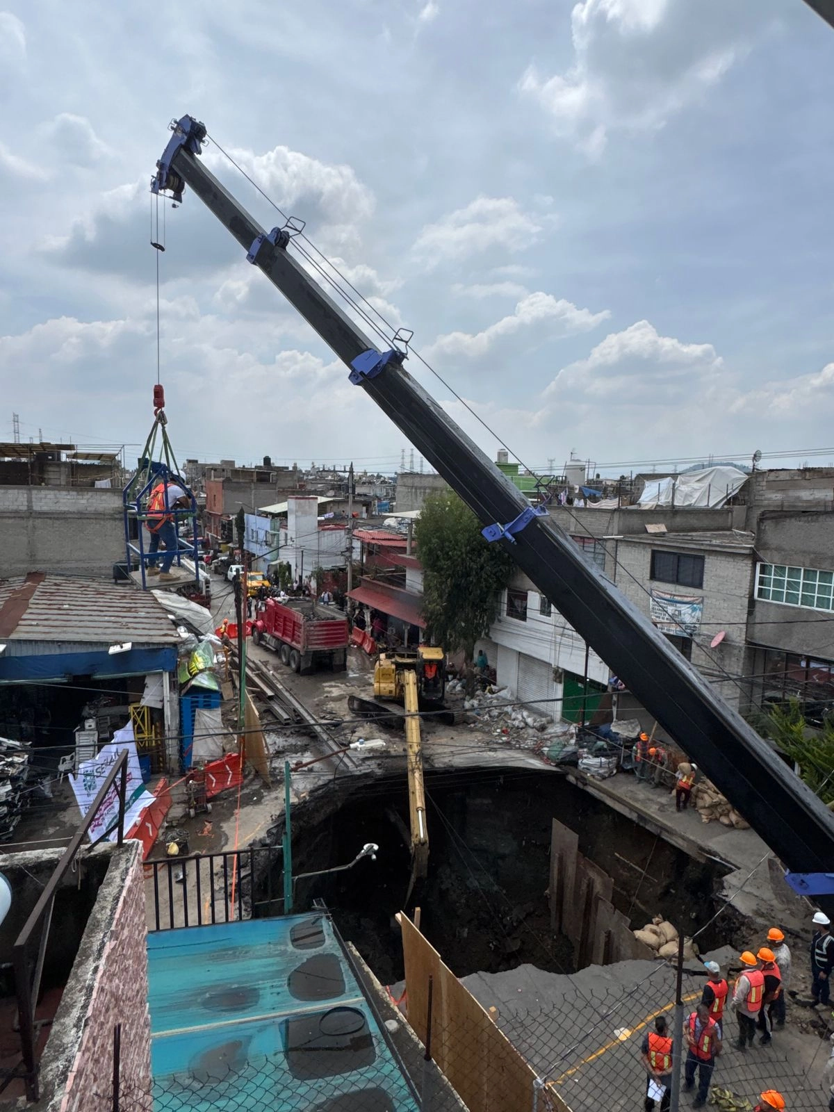 reparacion-de-socavon-en-iztapalapa-tomara-hasta-20-dias-segiagua_8b433ab9-83e0-436c-980c-42c538ead683_medialjnimgndimage=fullsize