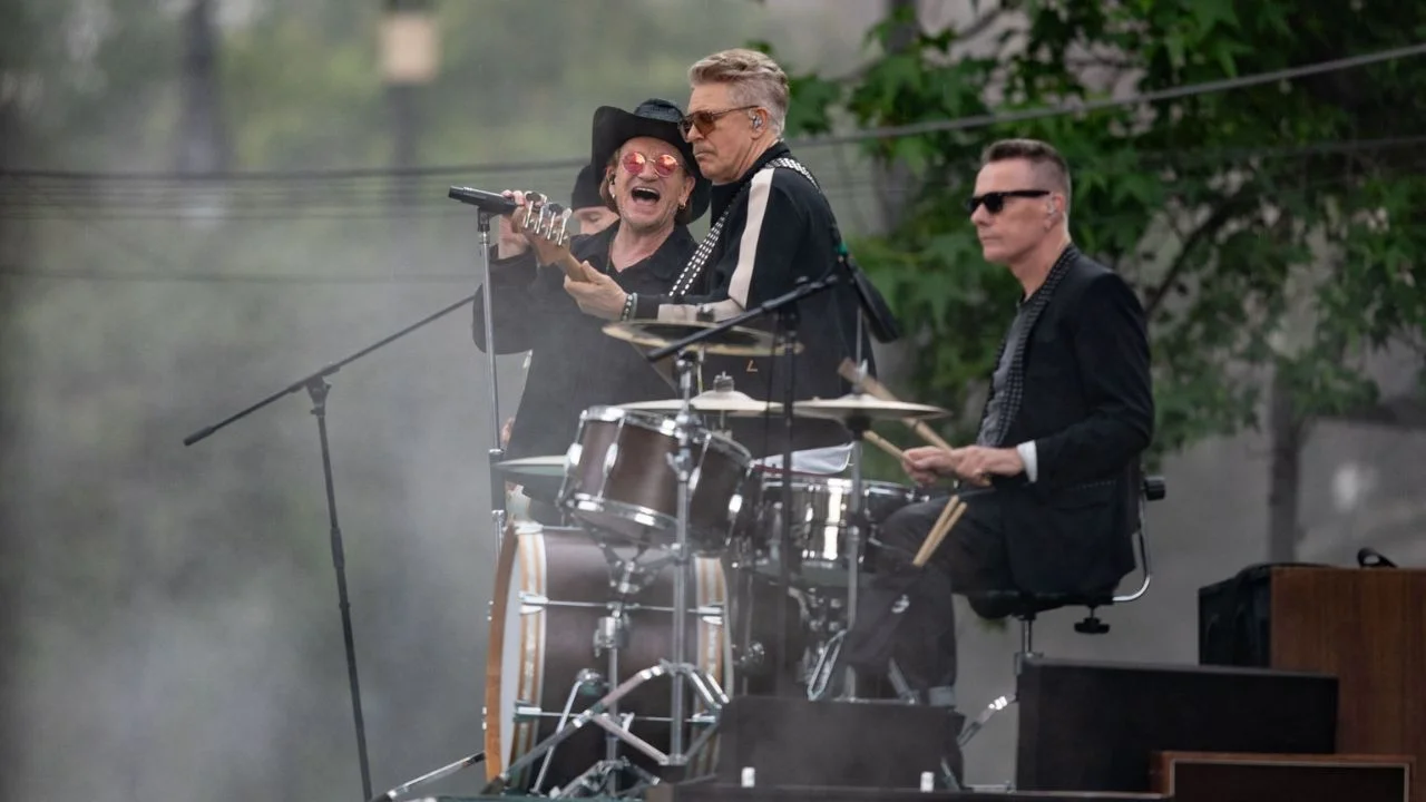 u2-graba-video-musical-en-cdmx-y-sorprende-a-fans