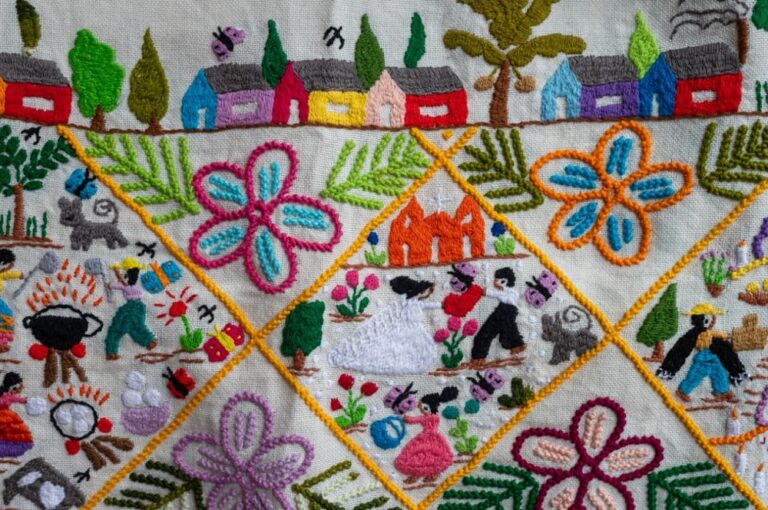 Feria Artesanal Nuestras Culturas Viven