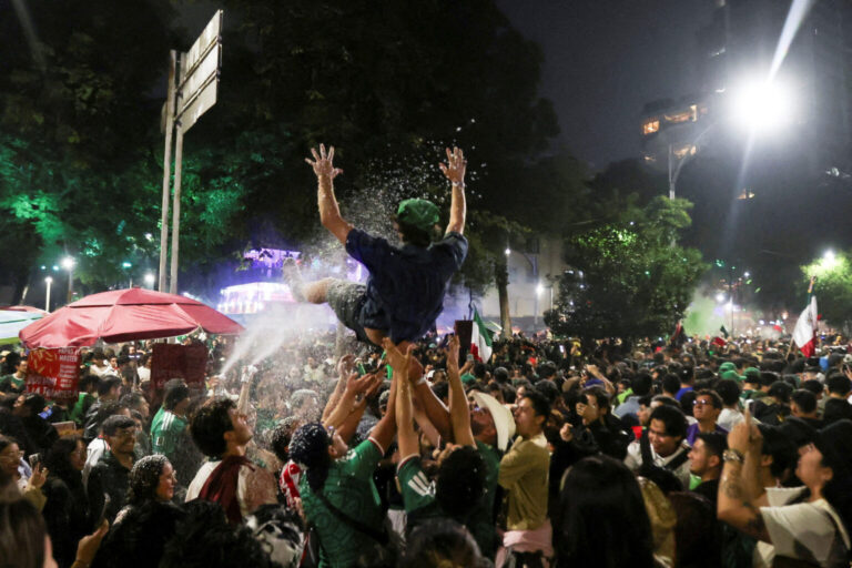 25-mil-personas-angel-de-la-independencia-mexico-inglaterra-mundial-2-03072026-1536x1024