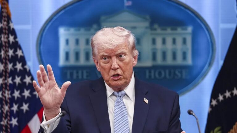 Trump acepta negociar con Irán, pero declara terminada la tregua