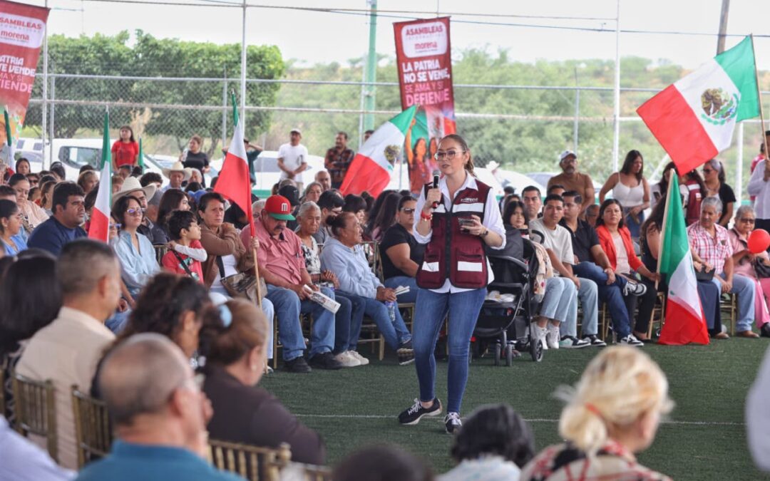Vero Díaz encabeza asamblea informativa en Apozol, Zacatecas
