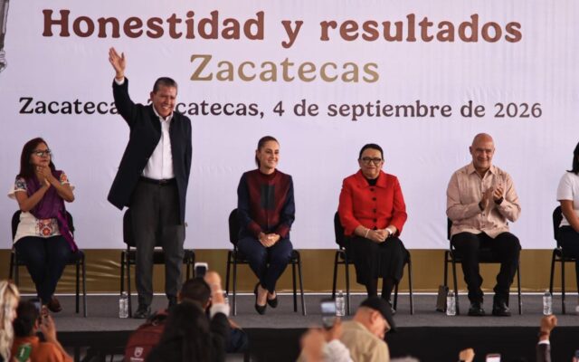 Claudia Sheinbaum y David Monreal durante el Segundo Informe en Zacatecas