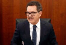 El senador Ignacio Mier Velazco, sentado frente a un micrófono durante una intervención en el Senado de la República